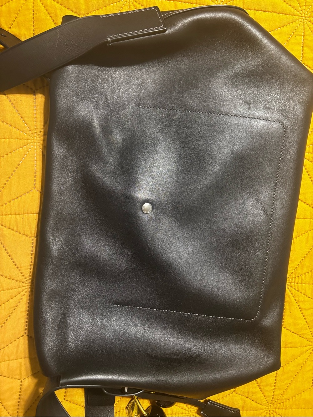Coach Black Leather Ludlow Messenger Bag. - Picture 6 of 6